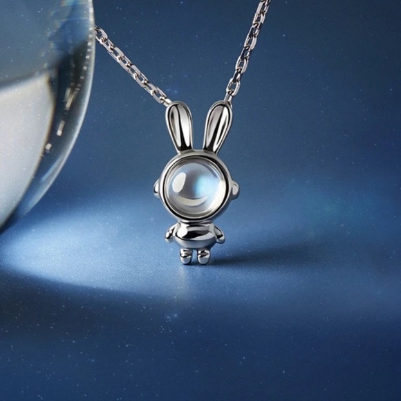 NIP/Super Cute Moonstone Bunny Necklace - Picture 3 of 5